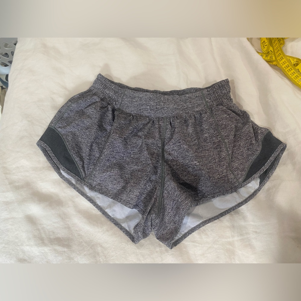 Lululemon Hotty Hot Low Rise shorts in Heathered Gray- 6